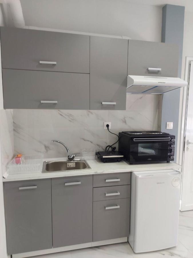 Krikonis Near Athens Airport Apartment Artemida (Attica)