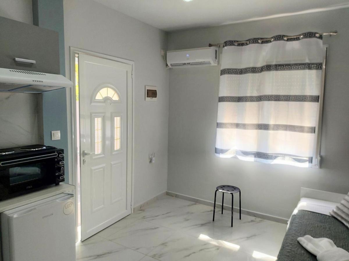 Apartment Krikonis Near Athens Airport